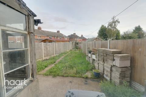 2 High Hazel Road, Moorends, Doncaster, DN8 4QB