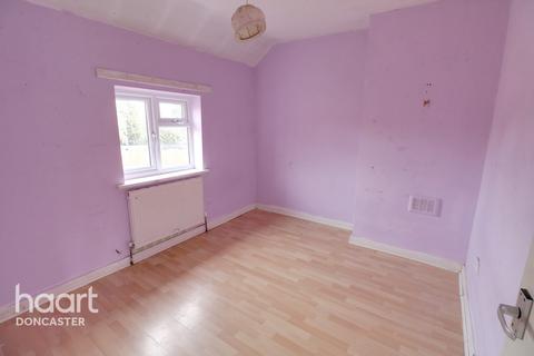 2 High Hazel Road, Moorends, Doncaster, DN8 4QB