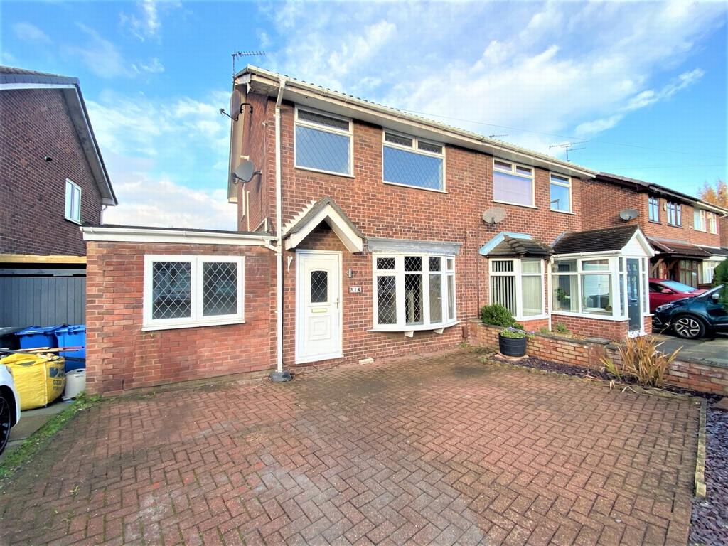 Winchester Avenue, Great Sankey, WA5 3 bed semidetached house £169,950