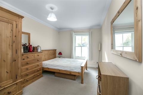 2 bedroom apartment for sale, Brockham Street, London, SE1