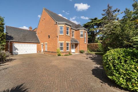 4 bedroom detached house to rent, St Anns Park, Virginia Water