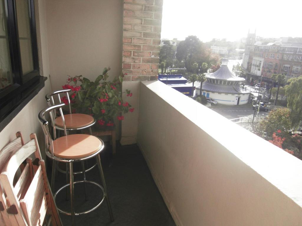Balcony 3