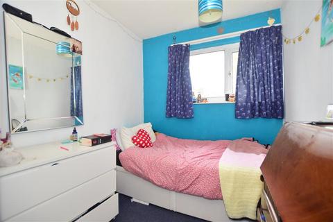 19 Foxglove Close, Edenbridge, TN8 6DJ