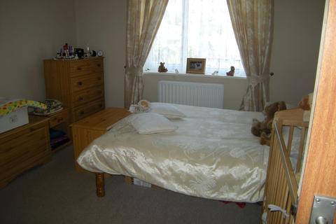 33 Durdells Avenue, Bournemouth, BH11 9EH