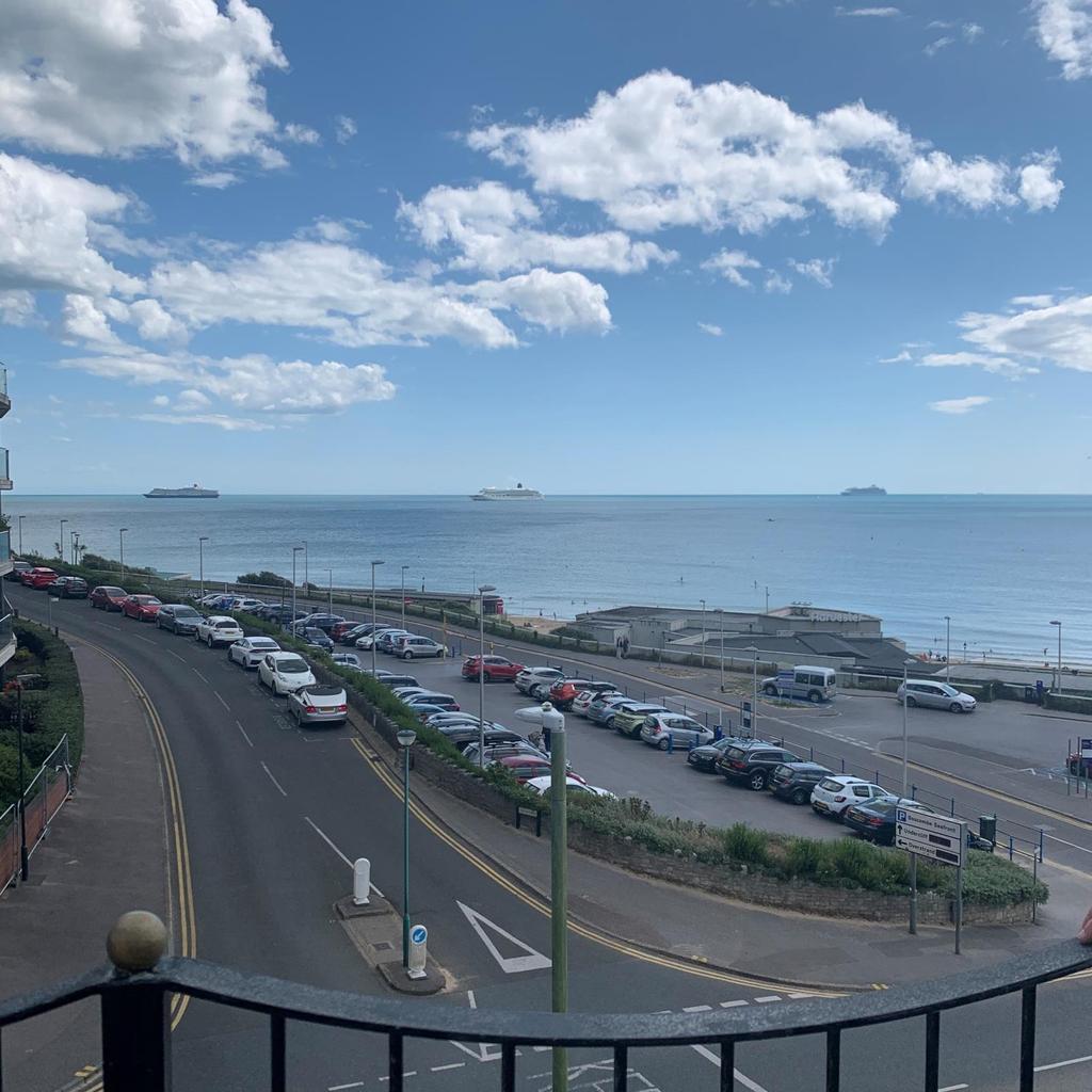 Undercliff 3 (002)
