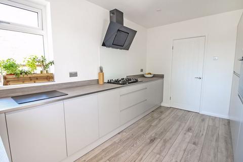 1 Vine Close, Sarisbury Green, Southampton, SO31 7DB