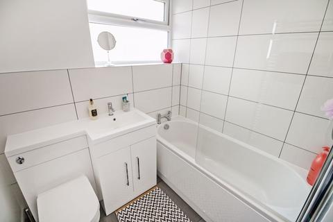 1 Vine Close, Sarisbury Green, Southampton, SO31 7DB