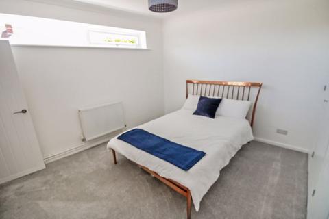 1 Vine Close, Sarisbury Green, Southampton, SO31 7DB