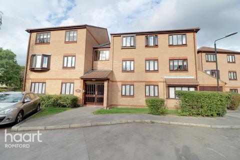 28 Marwell Close, Romford, RM1 2TE