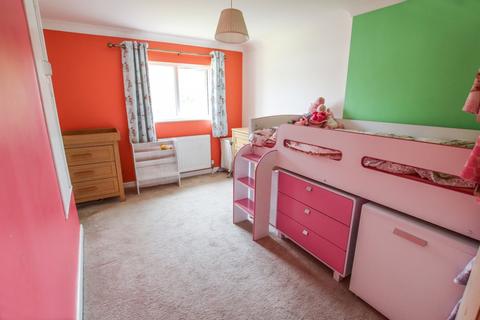 11 Birchen Road, Park Gate, Southampton, SO31 6QS