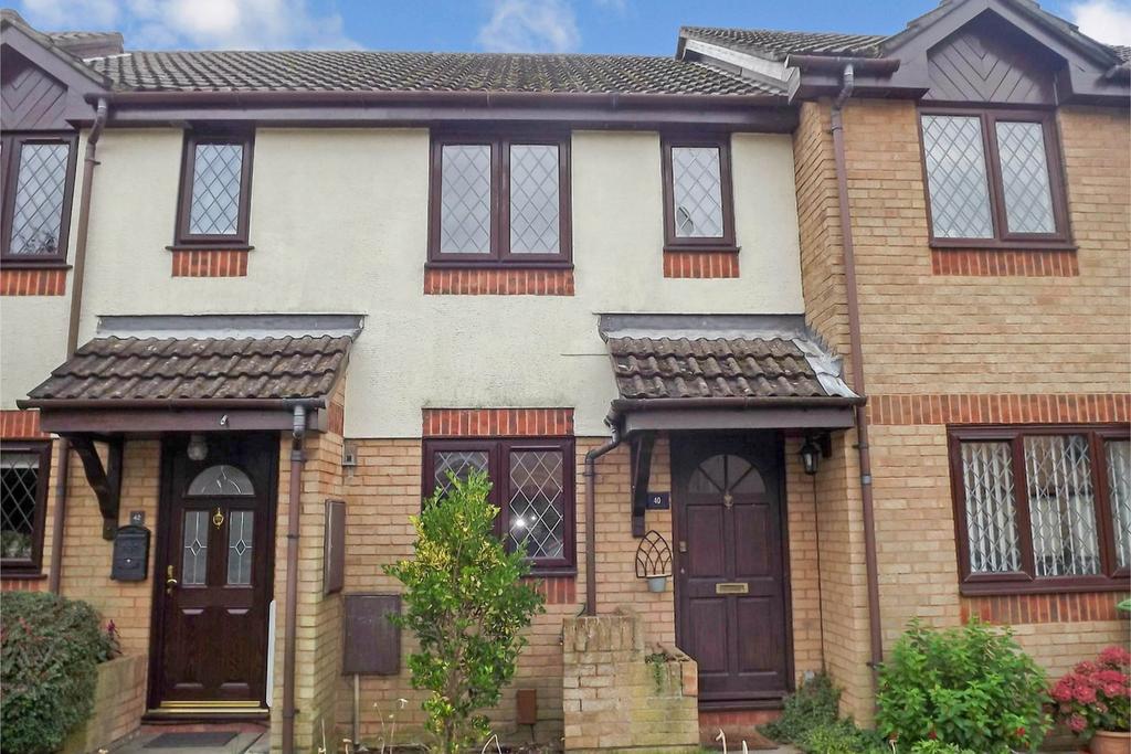 Lambourne Drive, Locks Heath 2 bed terraced house £225,000