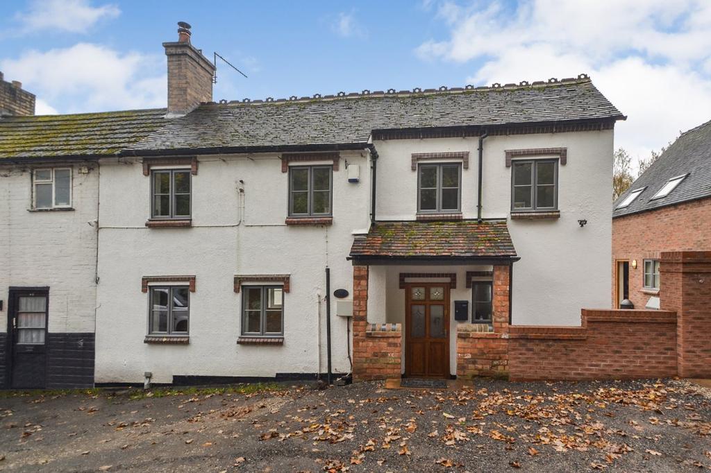 Wesley Road, Ironbridge 3 bed semidetached house £750 pcm (£173 pw)