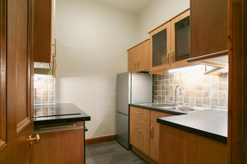 2 bedroom flat to rent, Panmure Place, Tollcross, Edinburgh, EH3