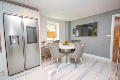 45 Poplar Drive, Hutton, Brentwood, CM13 1YU