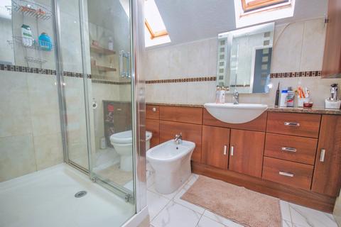 45 Poplar Drive, Hutton, Brentwood, CM13 1YU