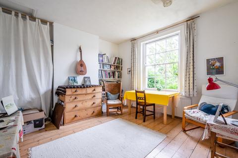 1 Malvern Road, London, E8 3LT