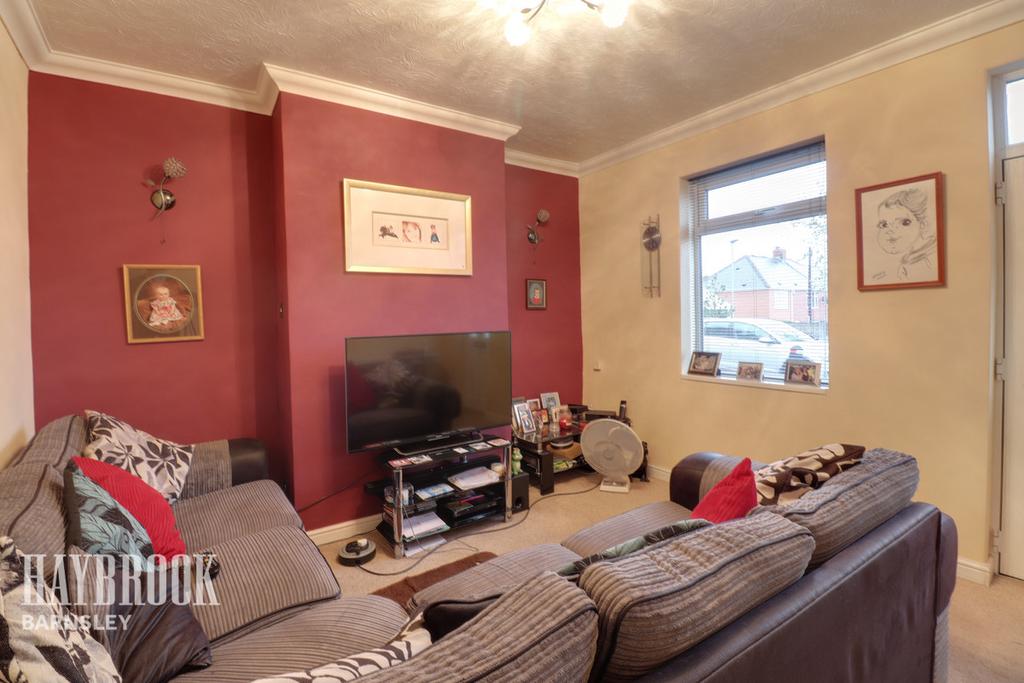 Chapel Street, Hoyland 2 bed terraced house £85,000