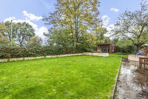 6 Bramwell Close, Sunbury-on-thames, TW16 5PU