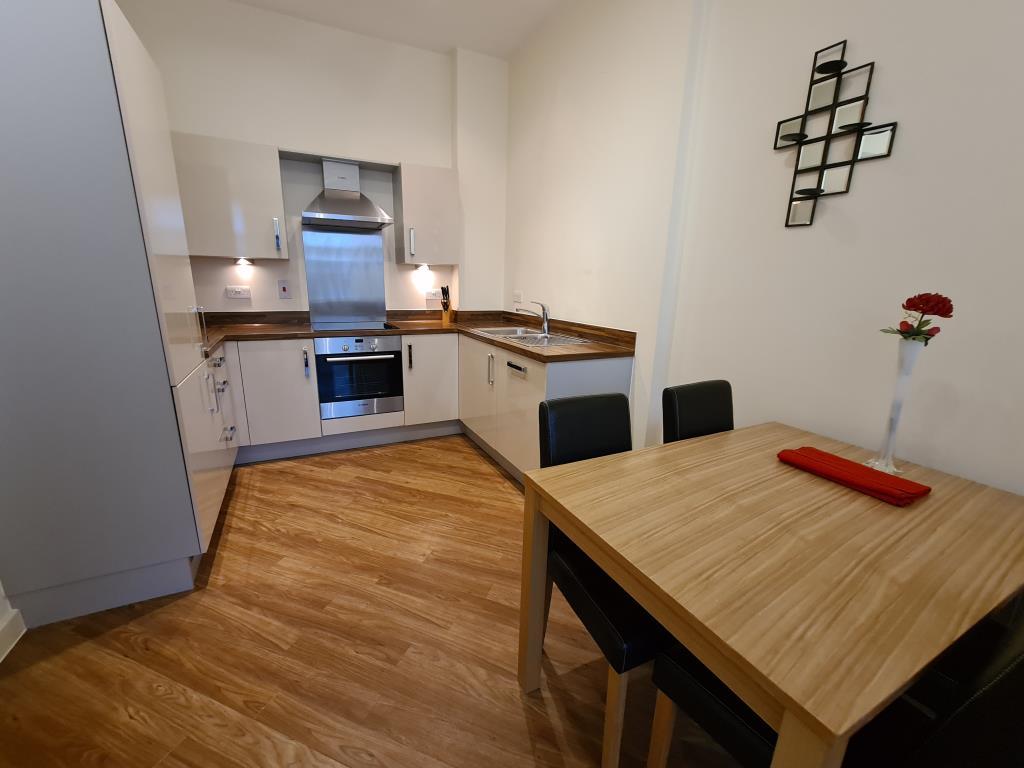 Dining/Kitchen