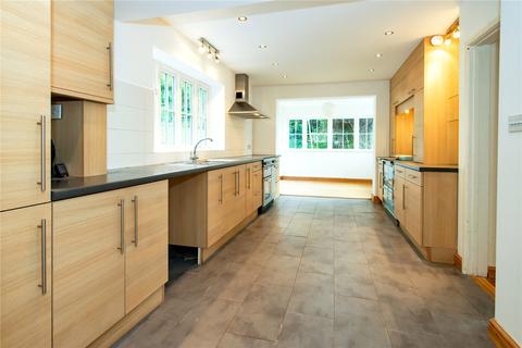 Godsview Underhill, East Knoyle, Salisbury, SP3 6BS