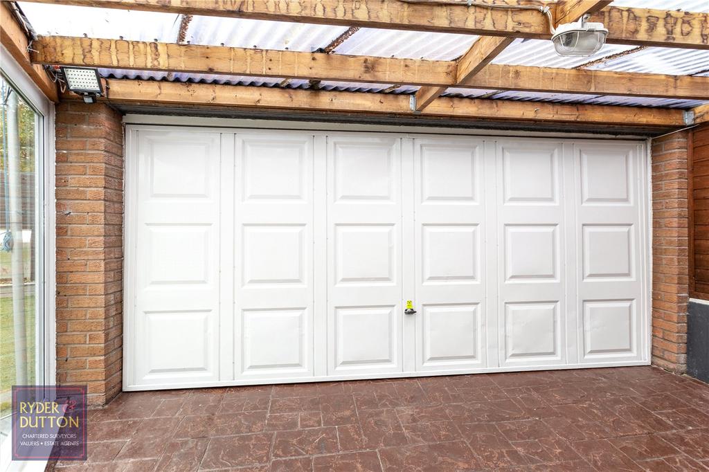 Double Garage