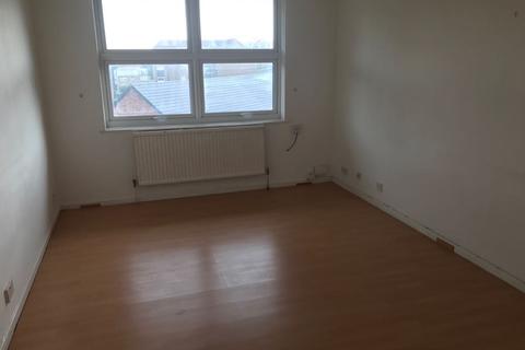 5 Veronica Close, Romford, RM3 8JN