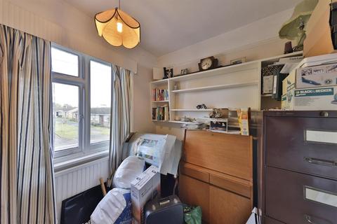 14 Askham Grove, York, YO24 3HE