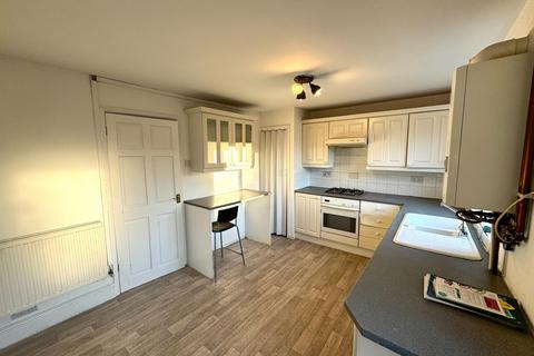 2 bedroom end of terrace house to rent, Denmark Road, Sale, M33