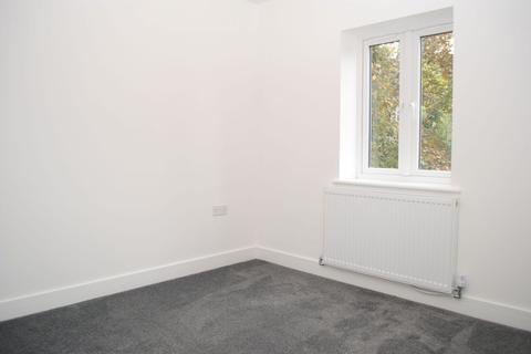 71a Chalcombe Avenue, Northampton, NN2 8LB