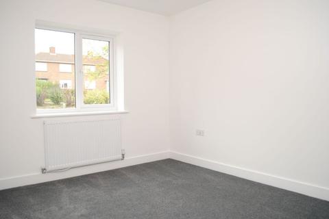 71a Chalcombe Avenue, Northampton, NN2 8LB