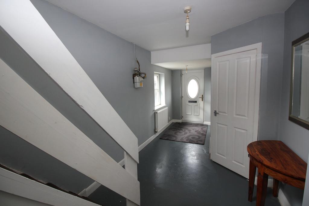 Arundel Avenue Flixton 3 bed semidetached house £249,950