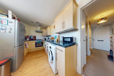 2 bedroom flat to rent, Upper Gardner Street, Brighton, BN1