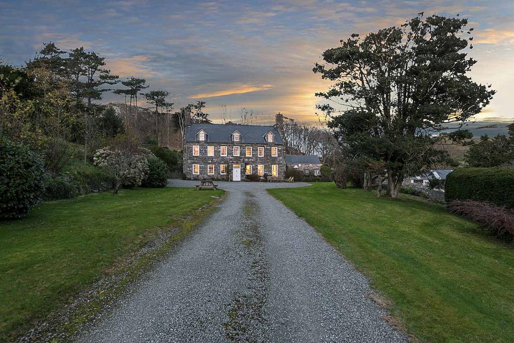 Historic Country House & Portfolio of Properties, Snowdonia National