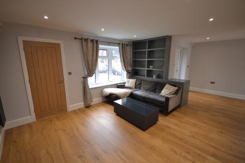 34 Lancer Way, Billericay, CM12 0XA
