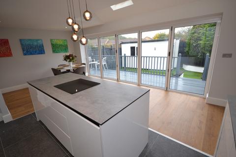 34 Lancer Way, Billericay, CM12 0XA