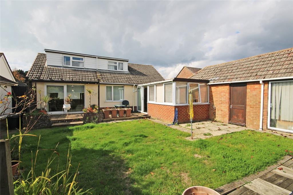 Western Avenue, Barton on Sea, New Milton, BH25 3 bed bungalow £459,950