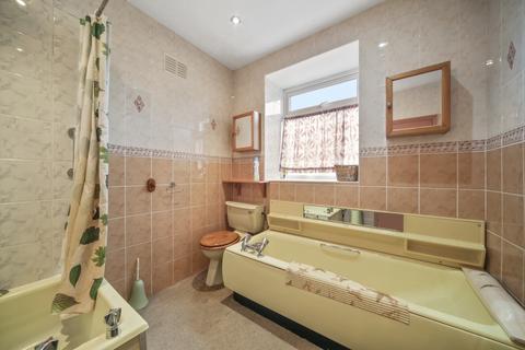 18 Boston Vale, London, W7 2AP