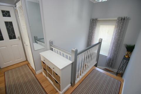 156 Ladykirk Drive, Glasgow, G52 2NX