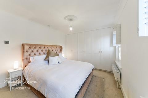 5 Couthurst Road, London, SE3 8TN