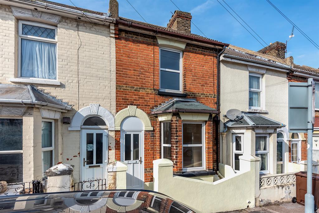 Palmerston Road, Chatham 3 bed terraced house for sale £199,000