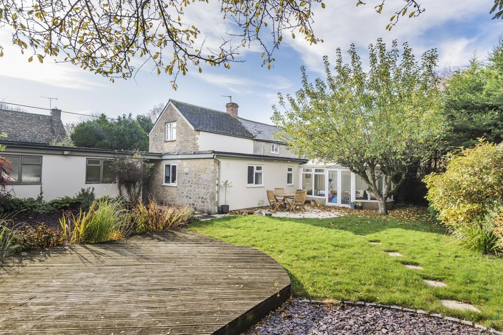 Leafield, Witney, OX29 3 bed cottage £475,000