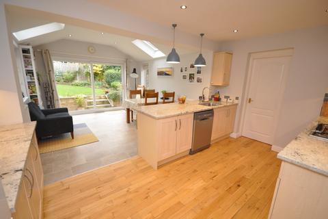 6 Adkin Royd, Silkstone, Barnsley, S75 4LA