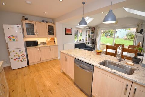 6 Adkin Royd, Silkstone, Barnsley, S75 4LA