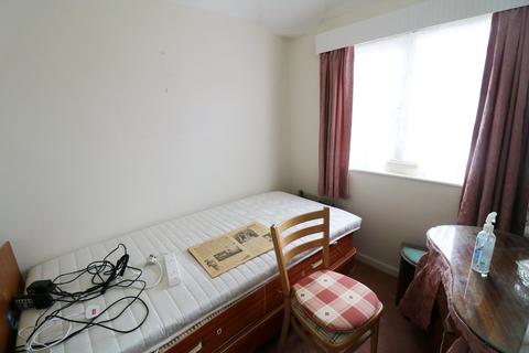 57 Arundel Road, Birmingham, B14 5UD