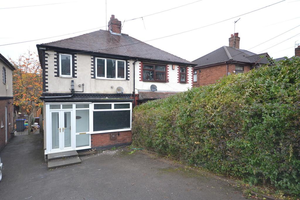 Werrington Road, Bucknall 3 bed semidetached house £675 pcm (£156 pw)