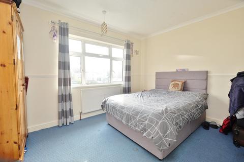 9 Kevington Close, Orpington, BR5 2NX