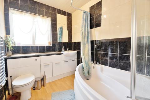 9 Kevington Close, Orpington, BR5 2NX