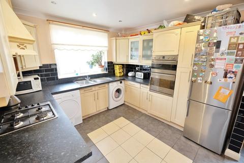 9 Kevington Close, Orpington, BR5 2NX
