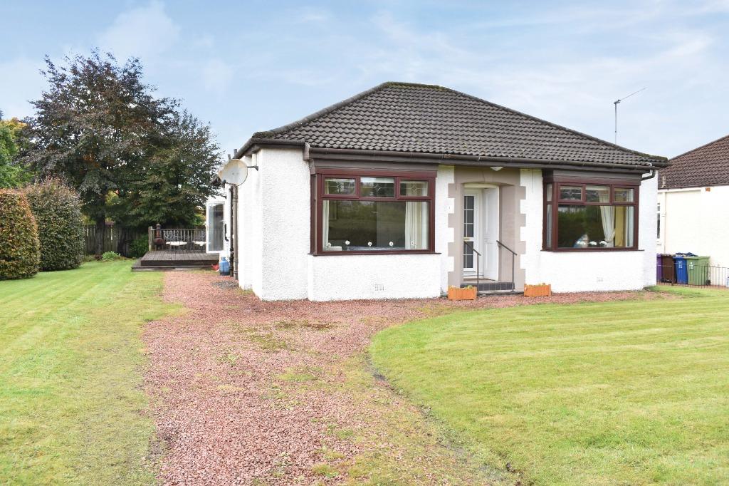 Manor Road, Old Drumchapel, Glasgow, G15 6SG 3 bed bungalow £255,000