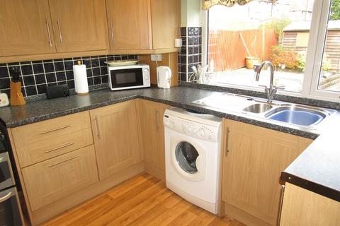 3 Brynamlwg, Clydach, Swansea, SA6 5NB
